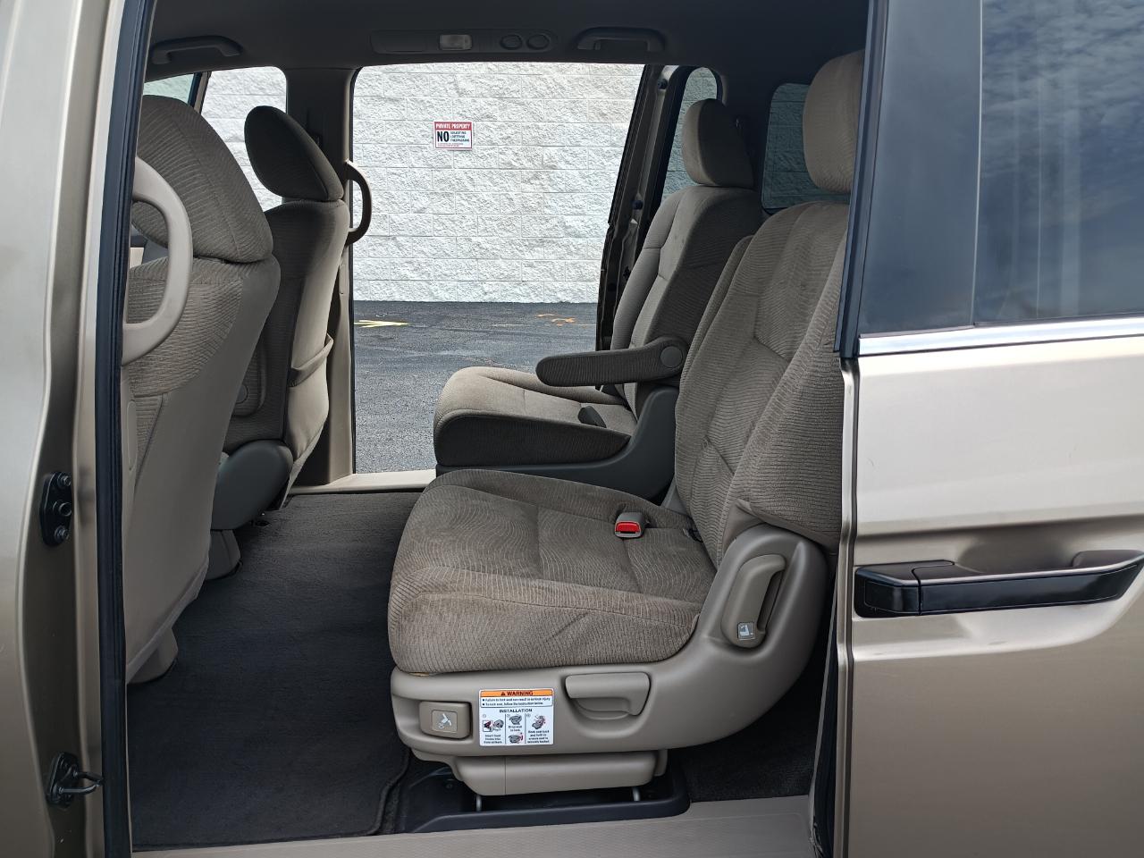 Honda Odyssey LX 2012
