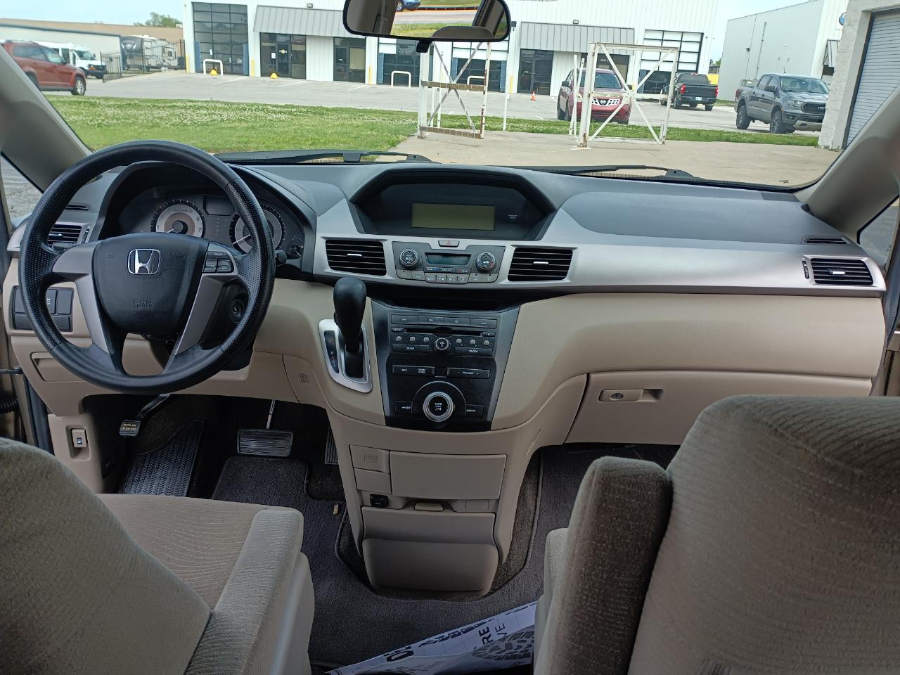 Honda Odyssey LX 2012