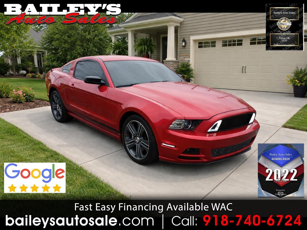 Ford Mustang V6 Coupe 2013