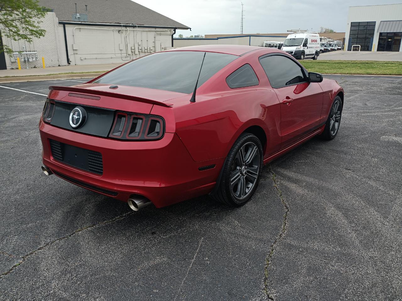 Ford Mustang V6 Coupe 2013