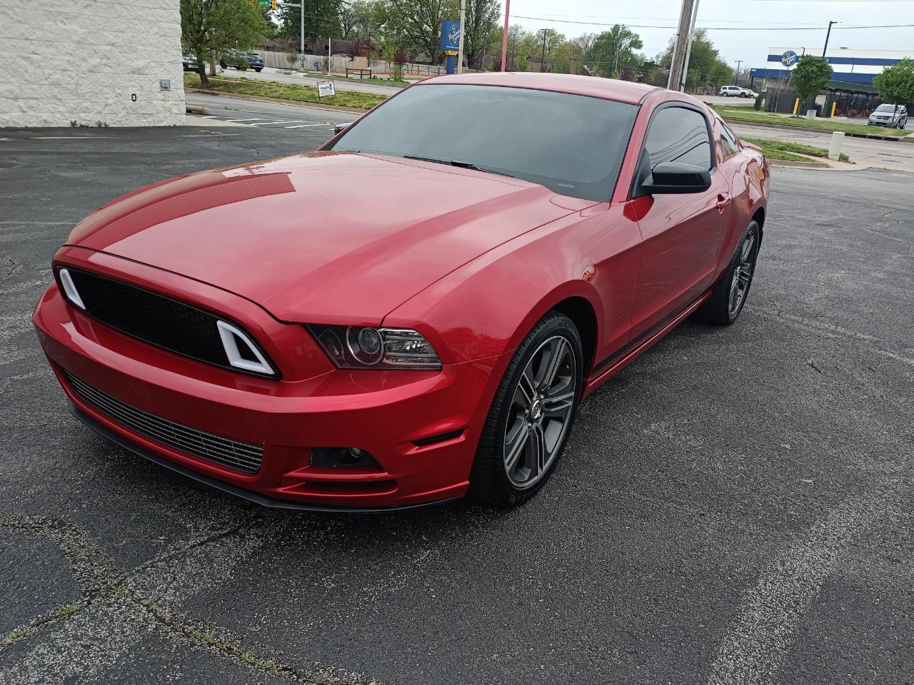 Ford Mustang V6 Coupe 2013