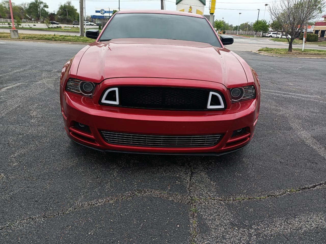 Ford Mustang V6 Coupe 2013