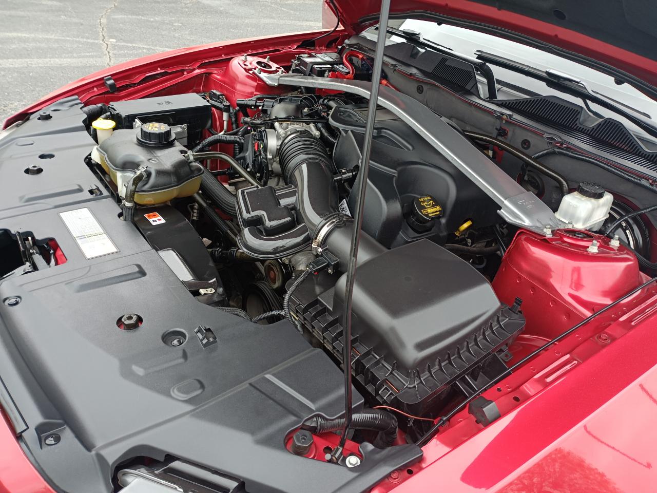 Ford Mustang V6 Coupe 2013