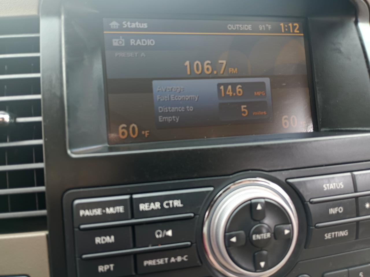 Nissan Pathfinder SE 4WD 2009