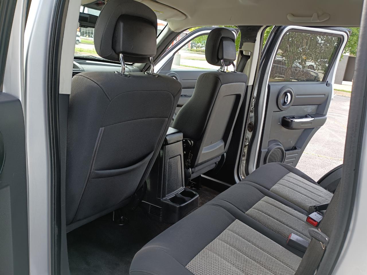 Dodge Nitro SXT 4WD 2010