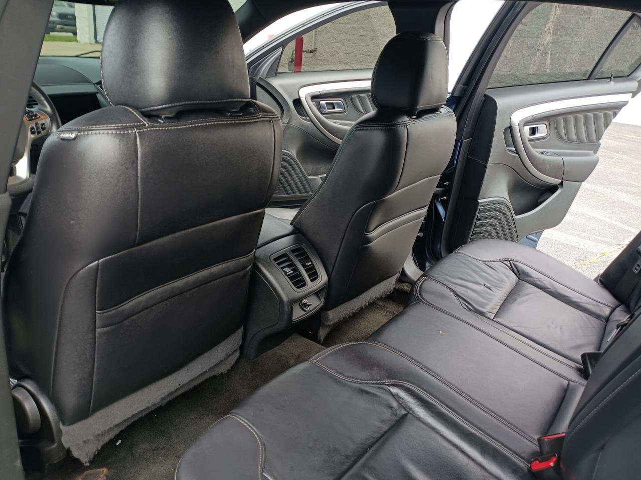 Ford Taurus SEL FWD 2018