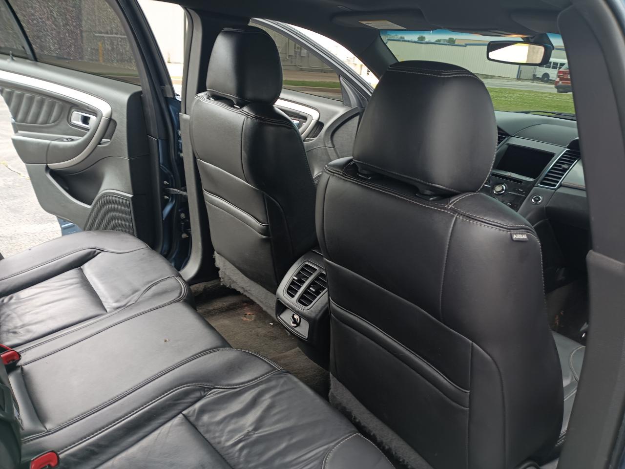 Ford Taurus SEL FWD 2018