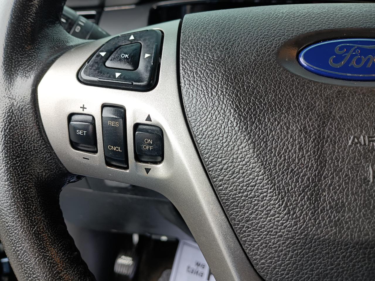 Ford Taurus SEL FWD 2018