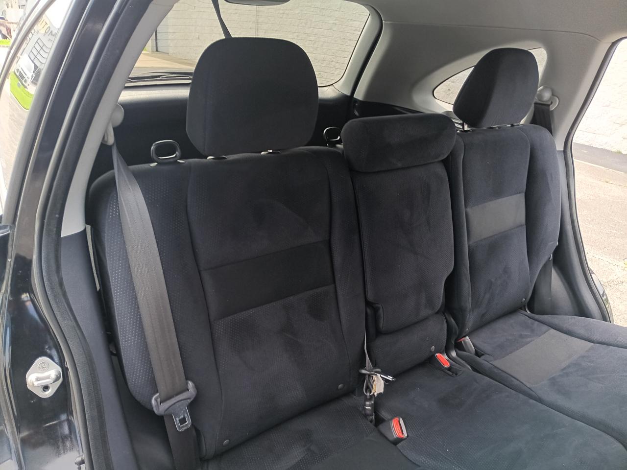 Honda CR-V SE 2011