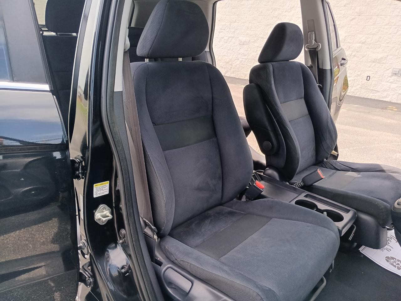 Honda CR-V SE 2011