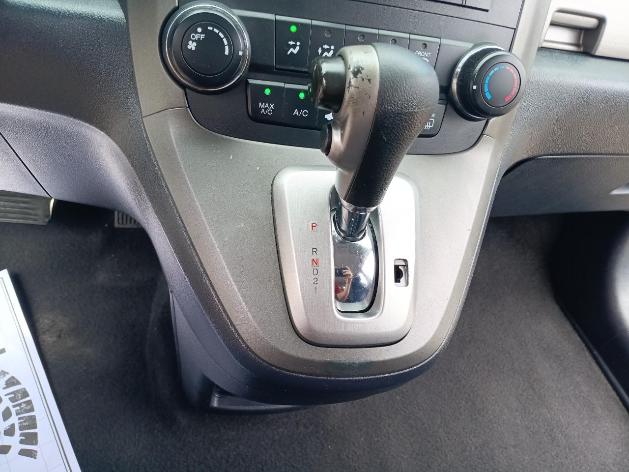Honda CR-V SE 2011