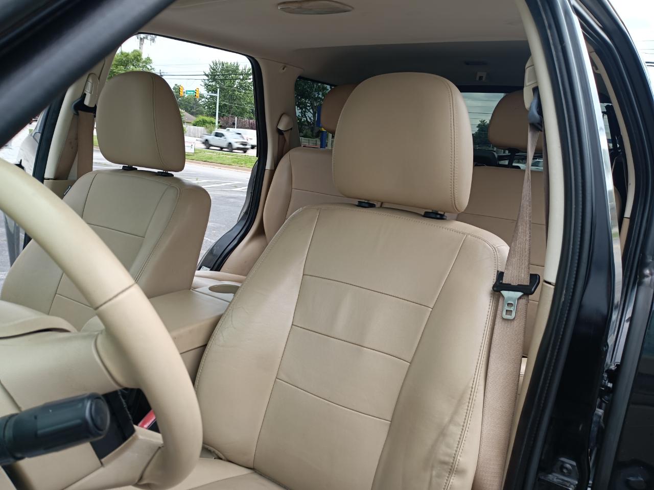 Ford Escape Limited FWD 2012