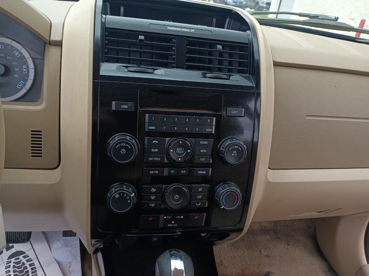 Ford Escape Limited FWD 2012