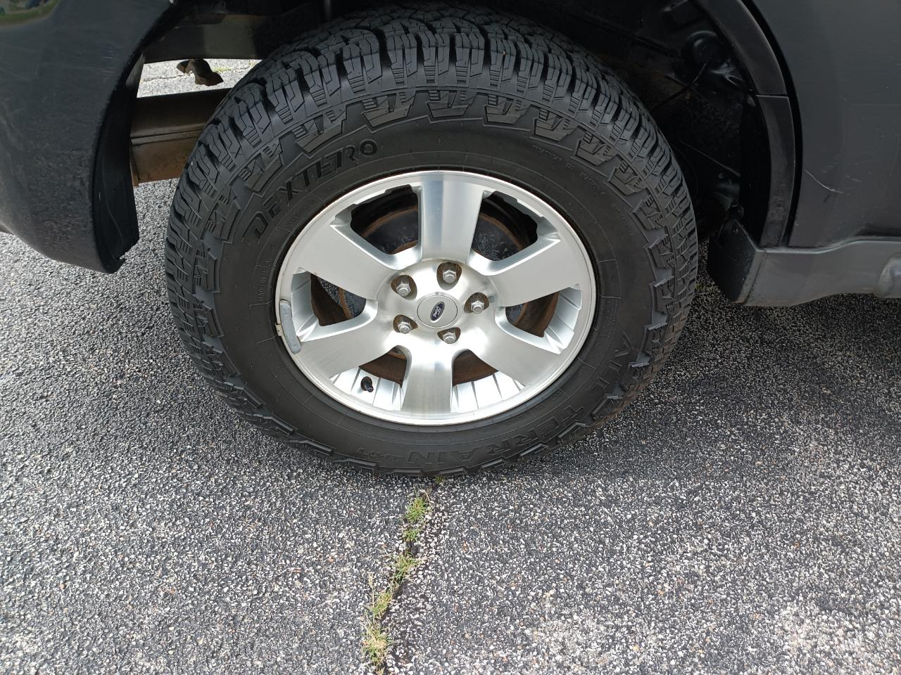 Ford Escape Limited FWD 2012