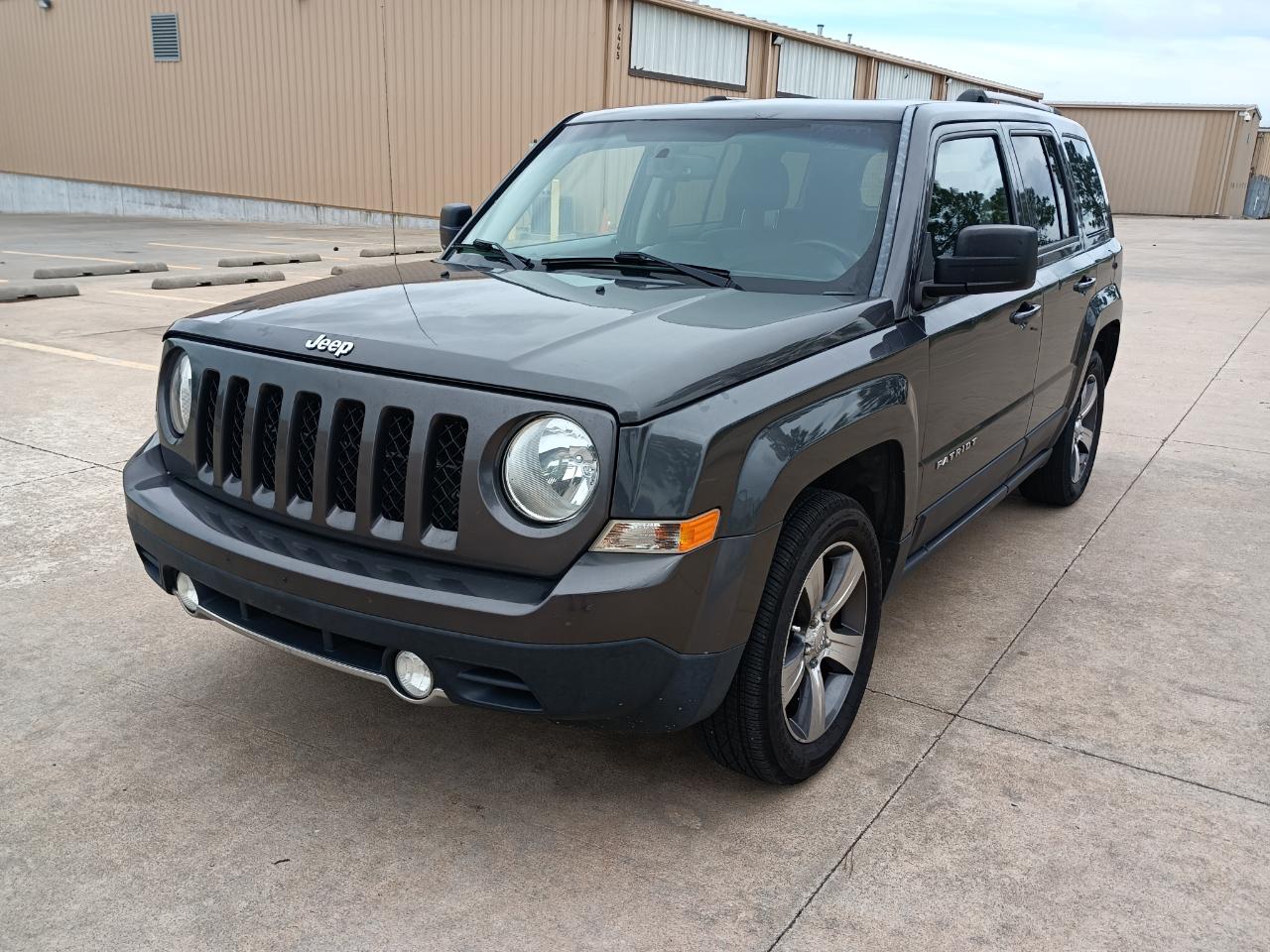 Jeep Patriot Latitude 2WD 2016