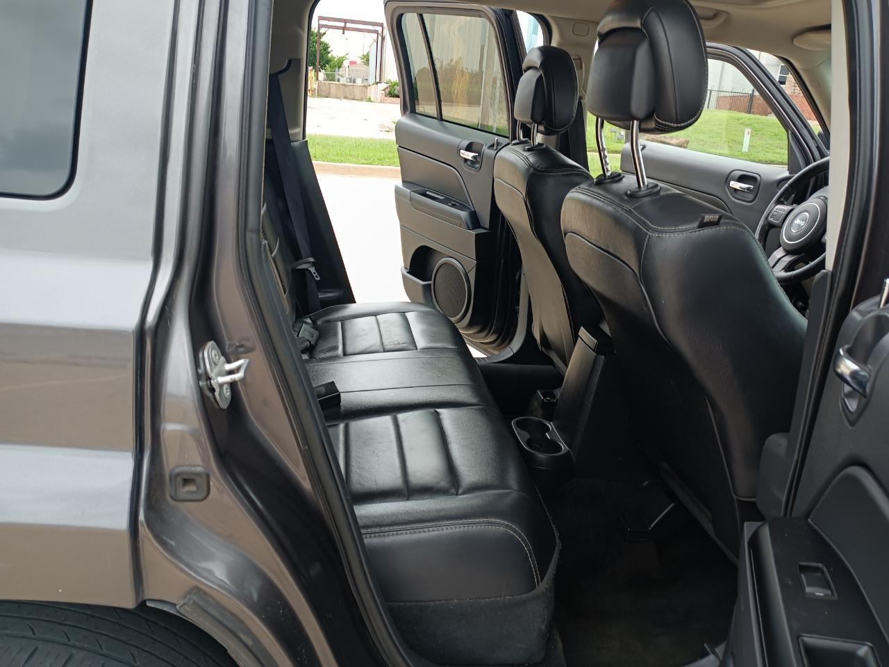 Jeep Patriot Latitude 2WD 2016