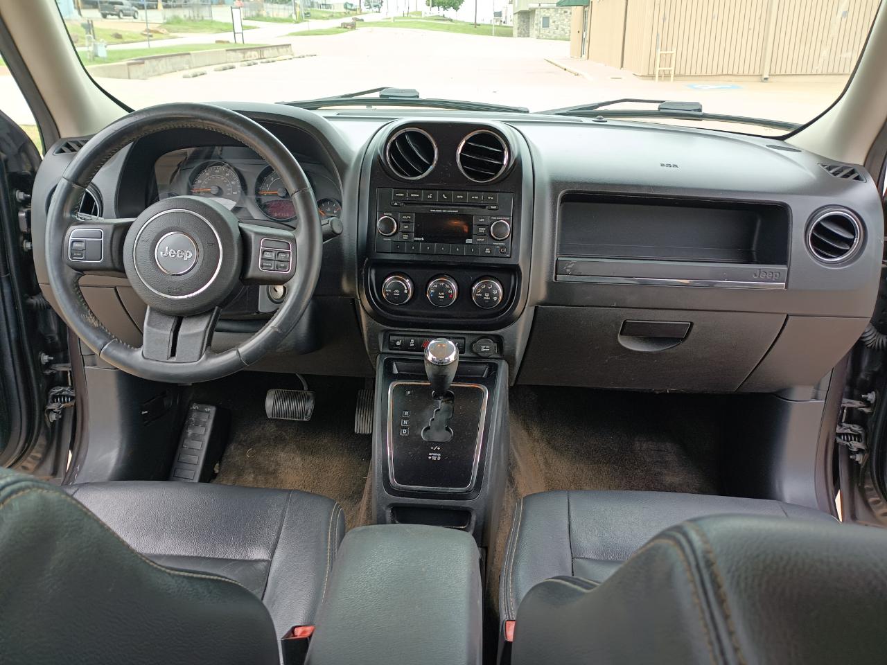 Jeep Patriot Latitude 2WD 2016