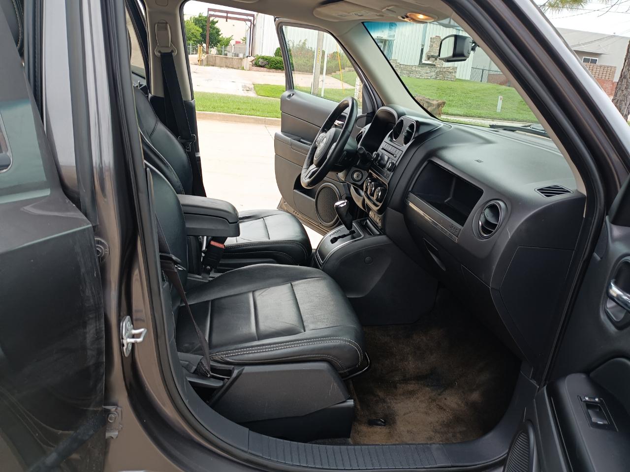 Jeep Patriot Latitude 2WD 2016