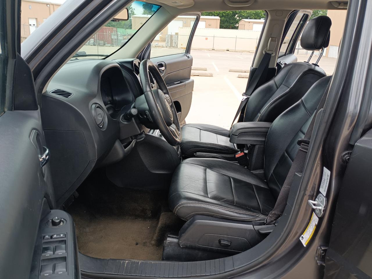 Jeep Patriot Latitude 2WD 2016