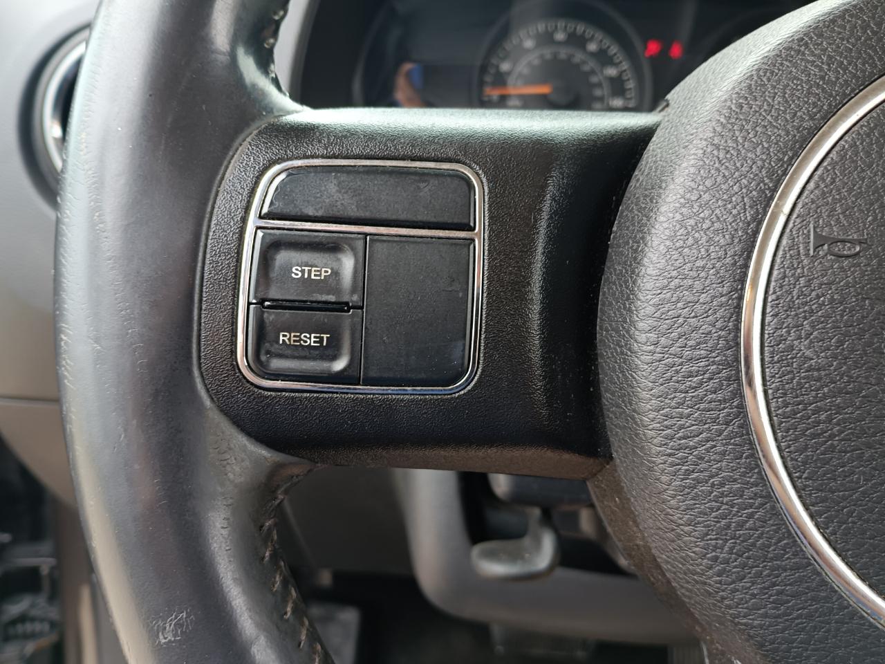 Jeep Patriot Latitude 2WD 2016