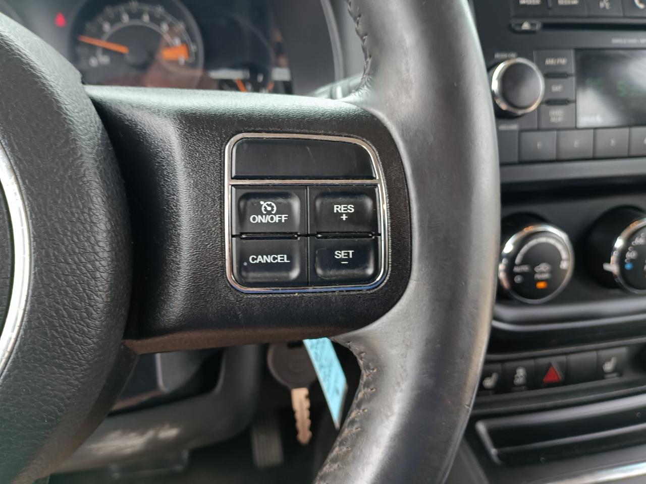 Jeep Patriot Latitude 2WD 2016