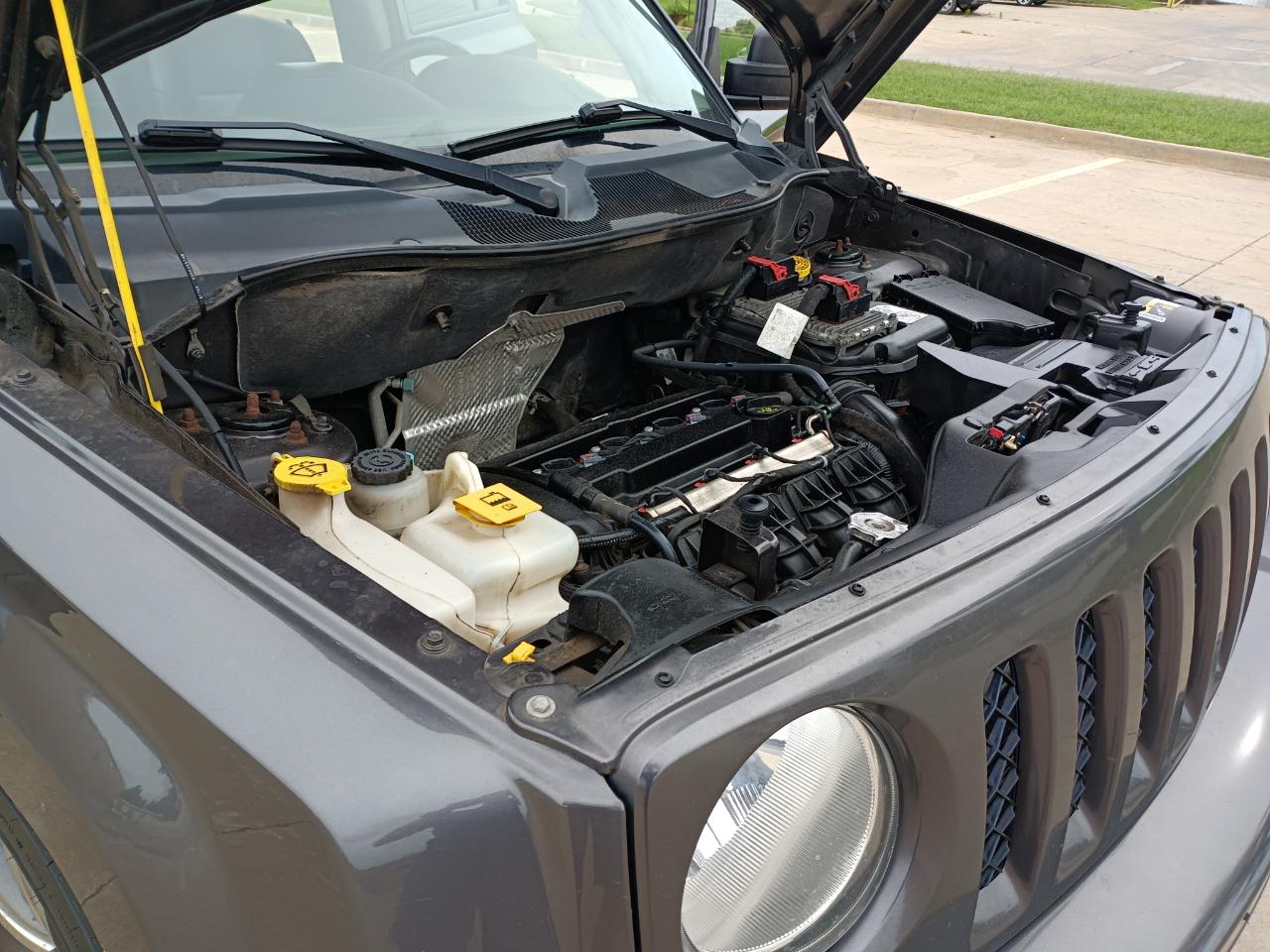 Jeep Patriot Latitude 2WD 2016
