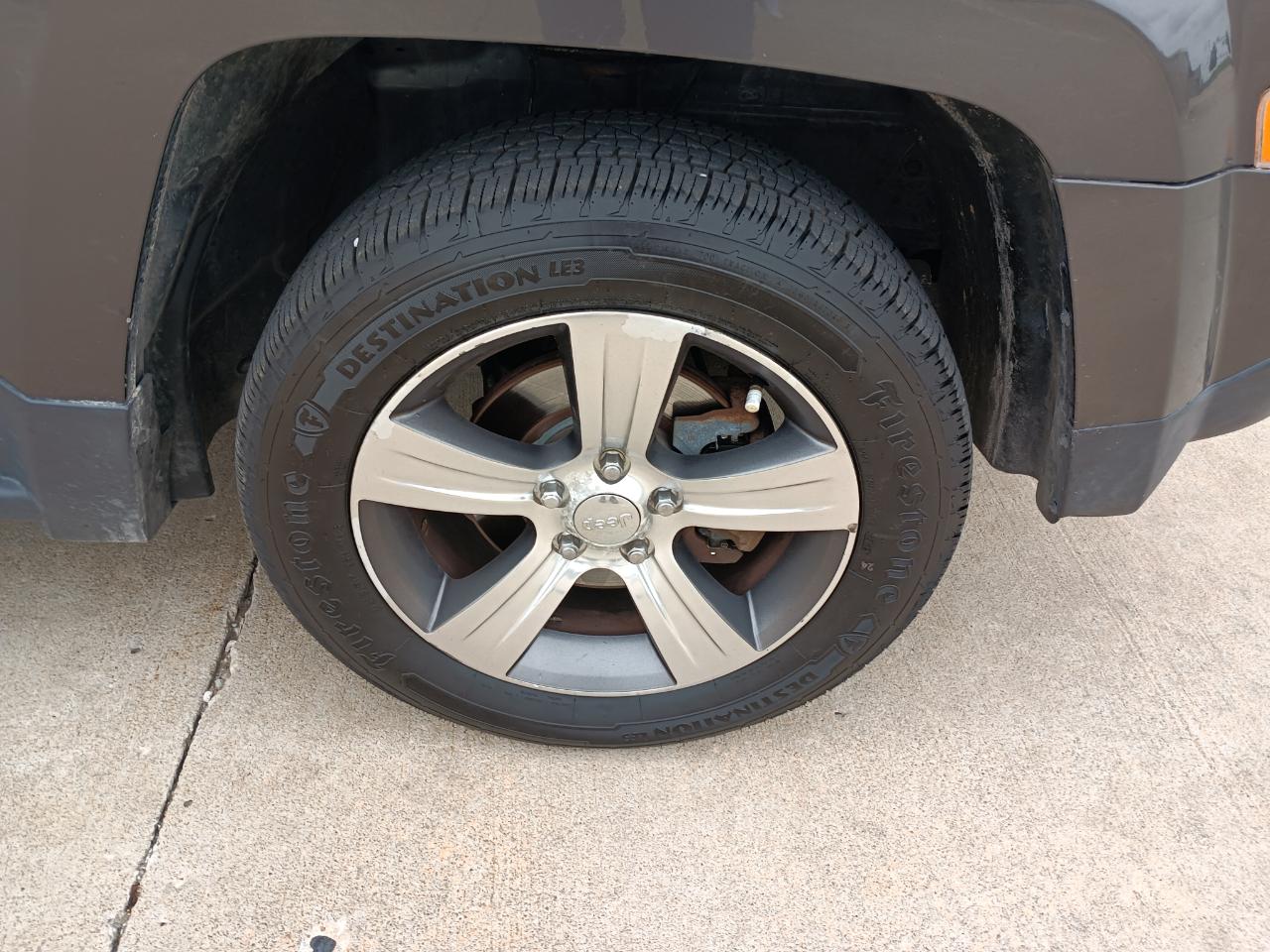 Jeep Patriot Latitude 2WD 2016