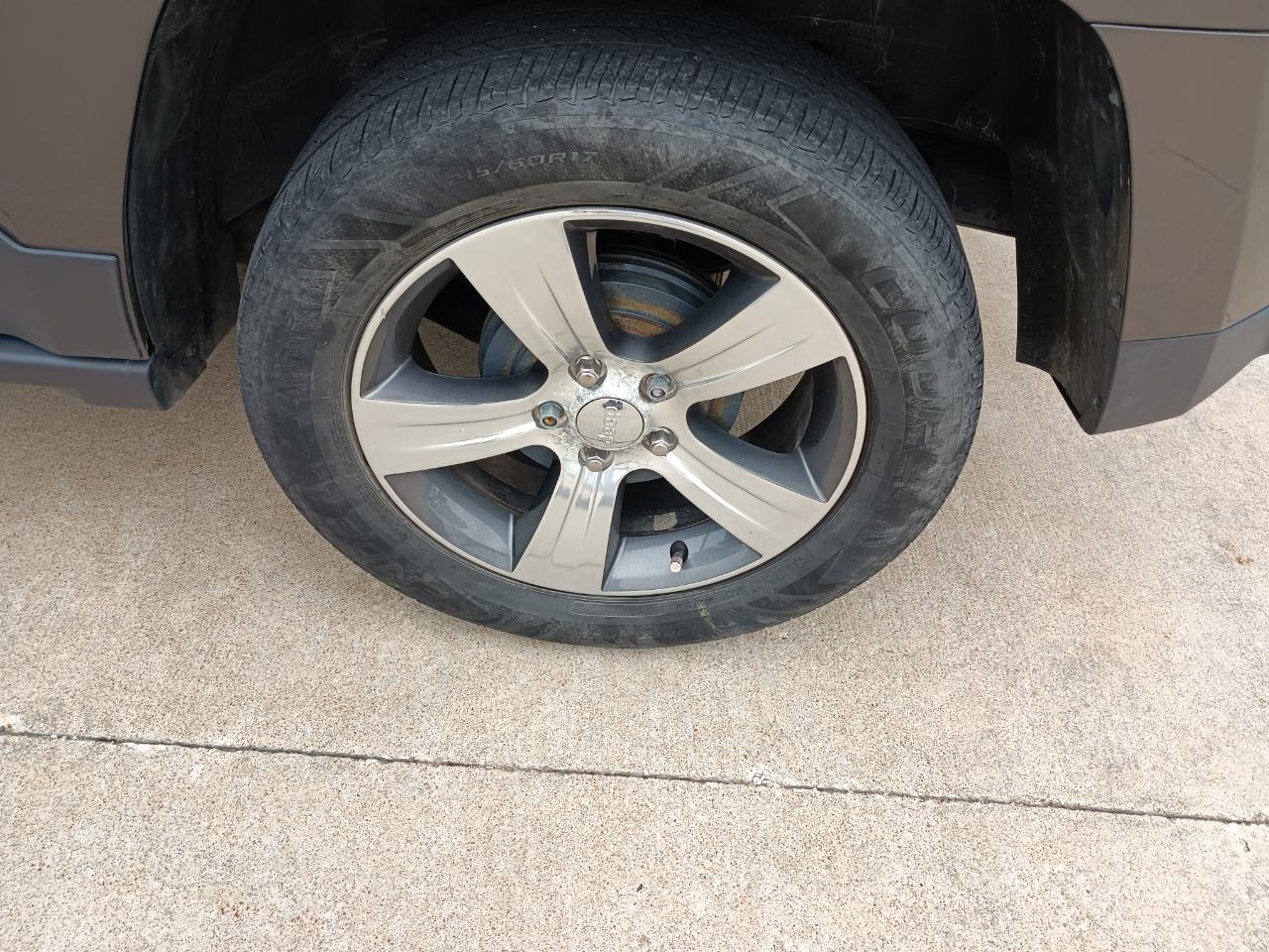 Jeep Patriot Latitude 2WD 2016