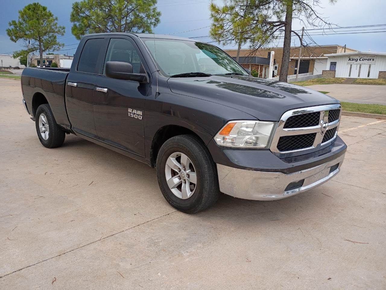 RAM 1500 SLT Quad Cab 2WD 2017