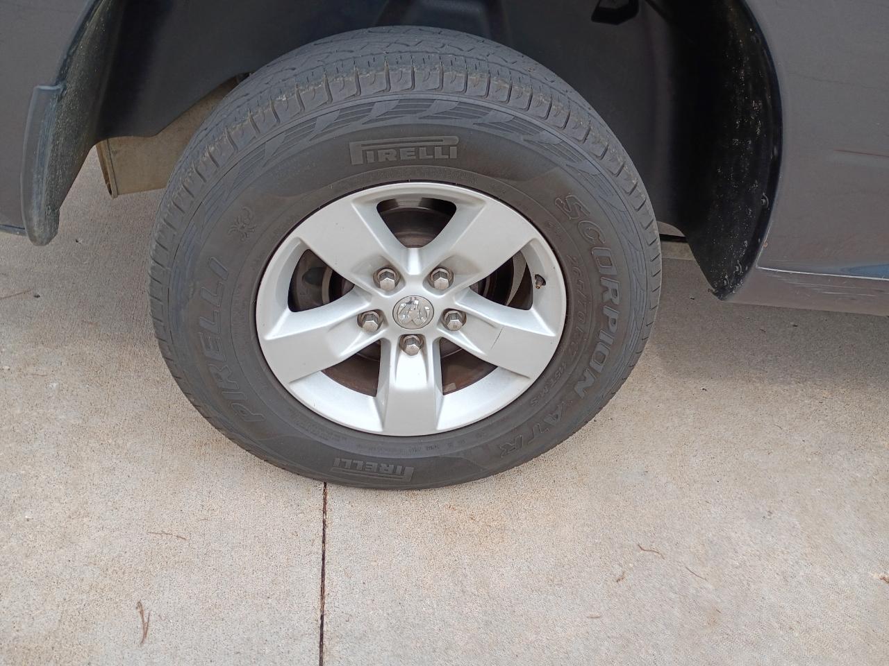 RAM 1500 SLT Quad Cab 2WD 2017