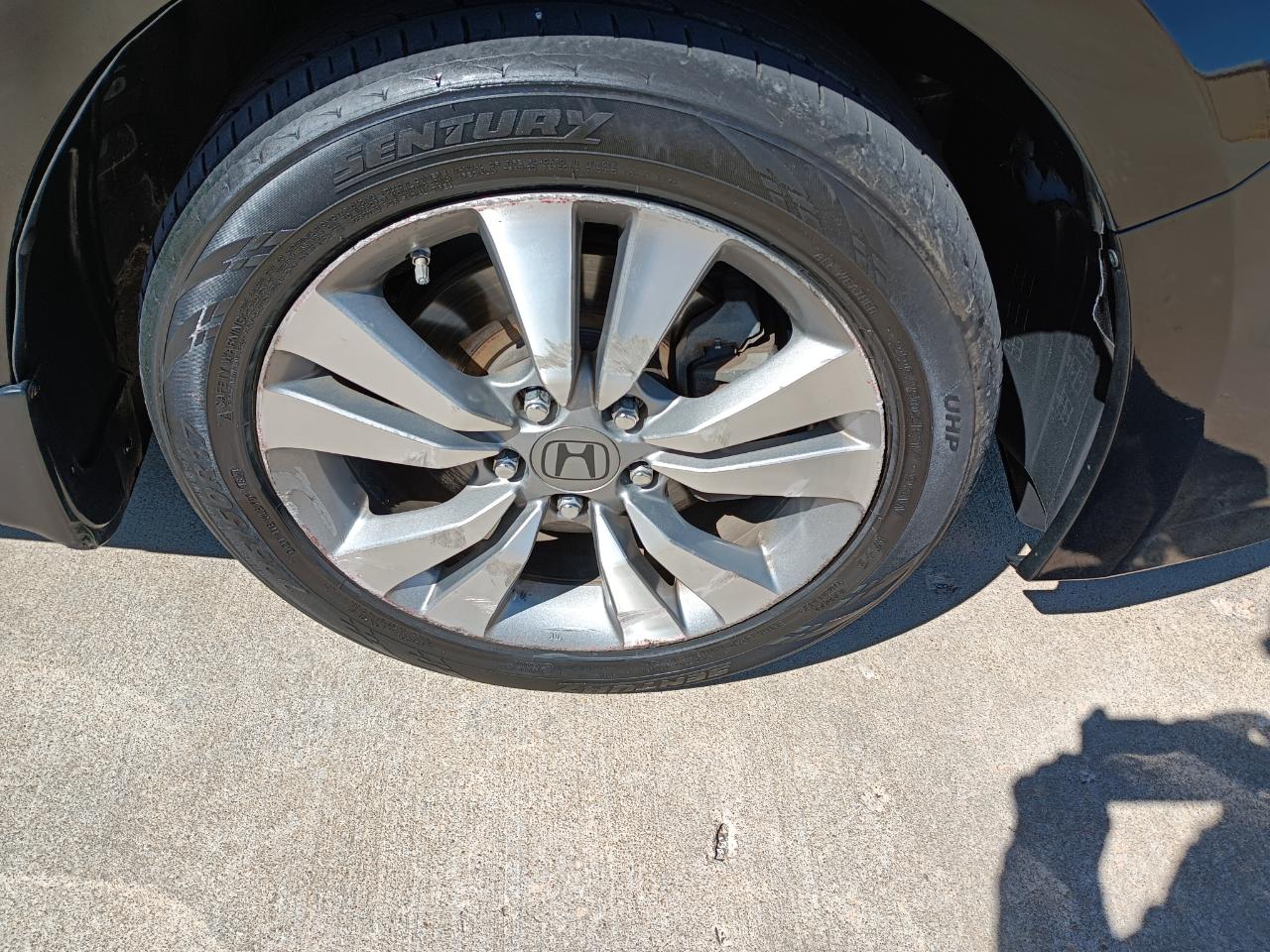 Honda Accord EX-L Coupe AT 2012