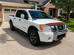 2015 Nissan Titan 