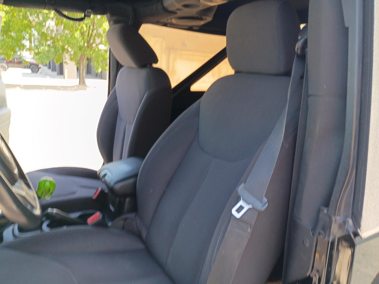 Jeep Wrangler Sport 4WD 2013