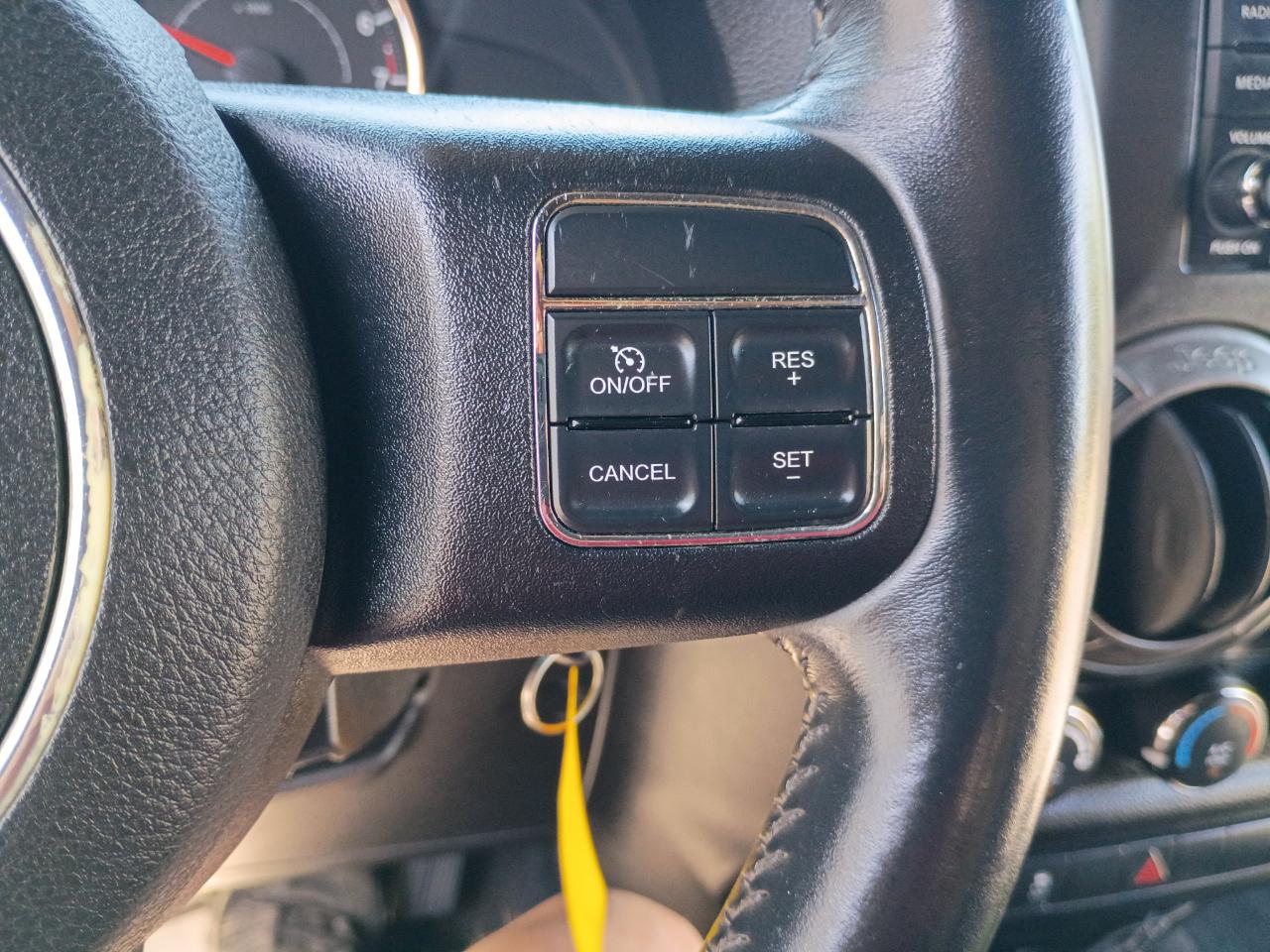 Jeep Wrangler Sport 4WD 2013
