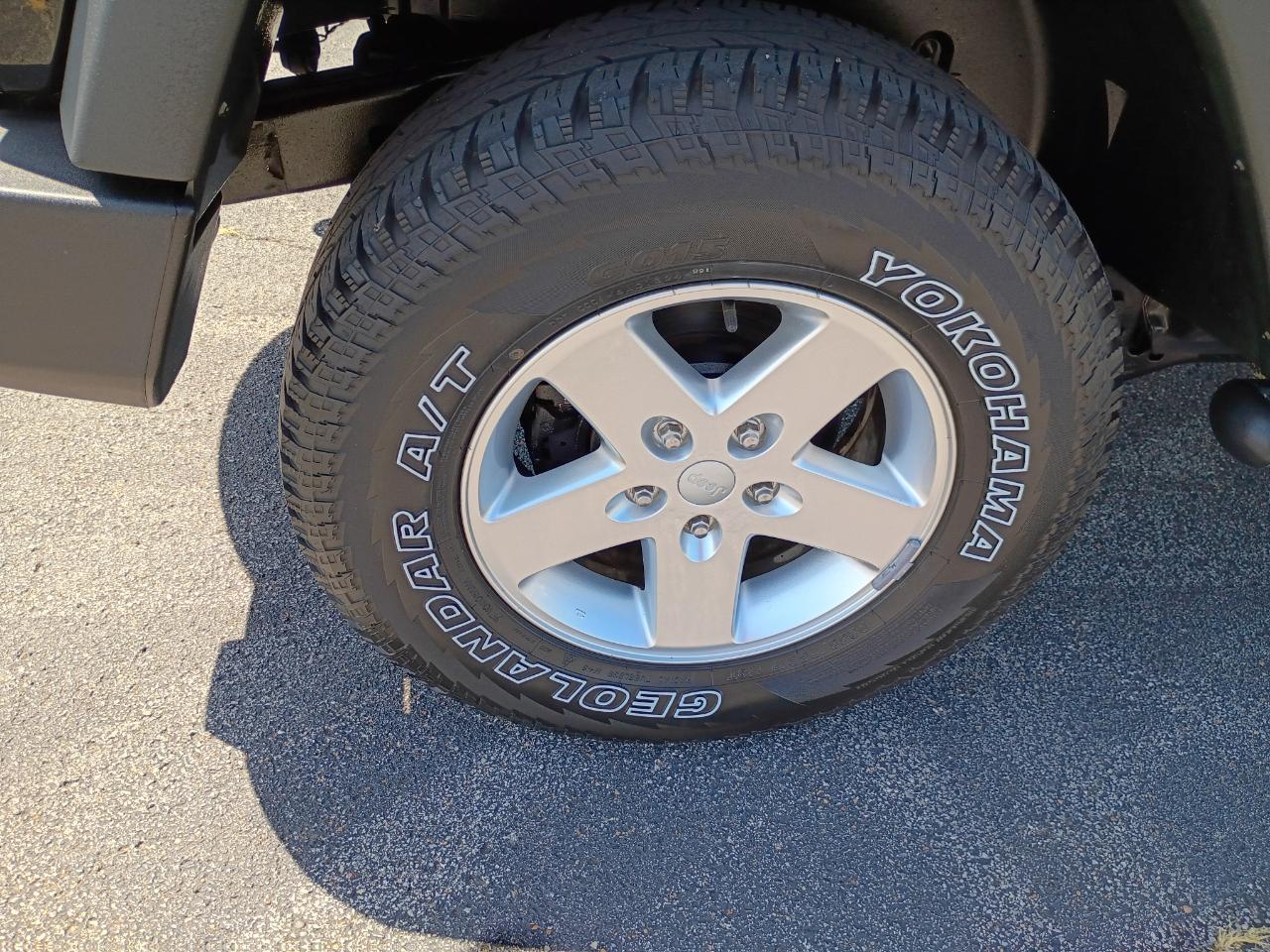 Jeep Wrangler Sport 4WD 2013