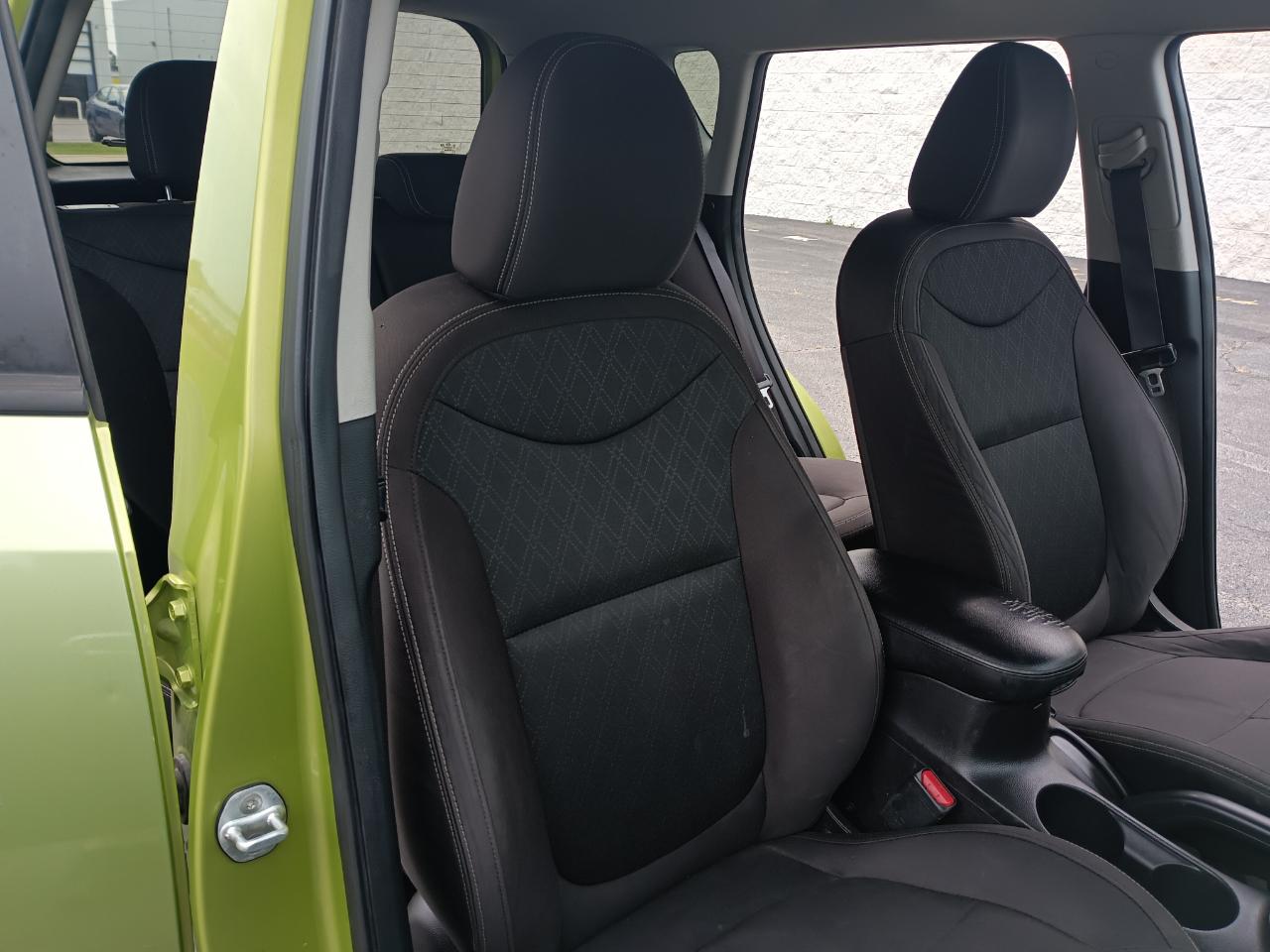 Kia Soul Base 6A 2016