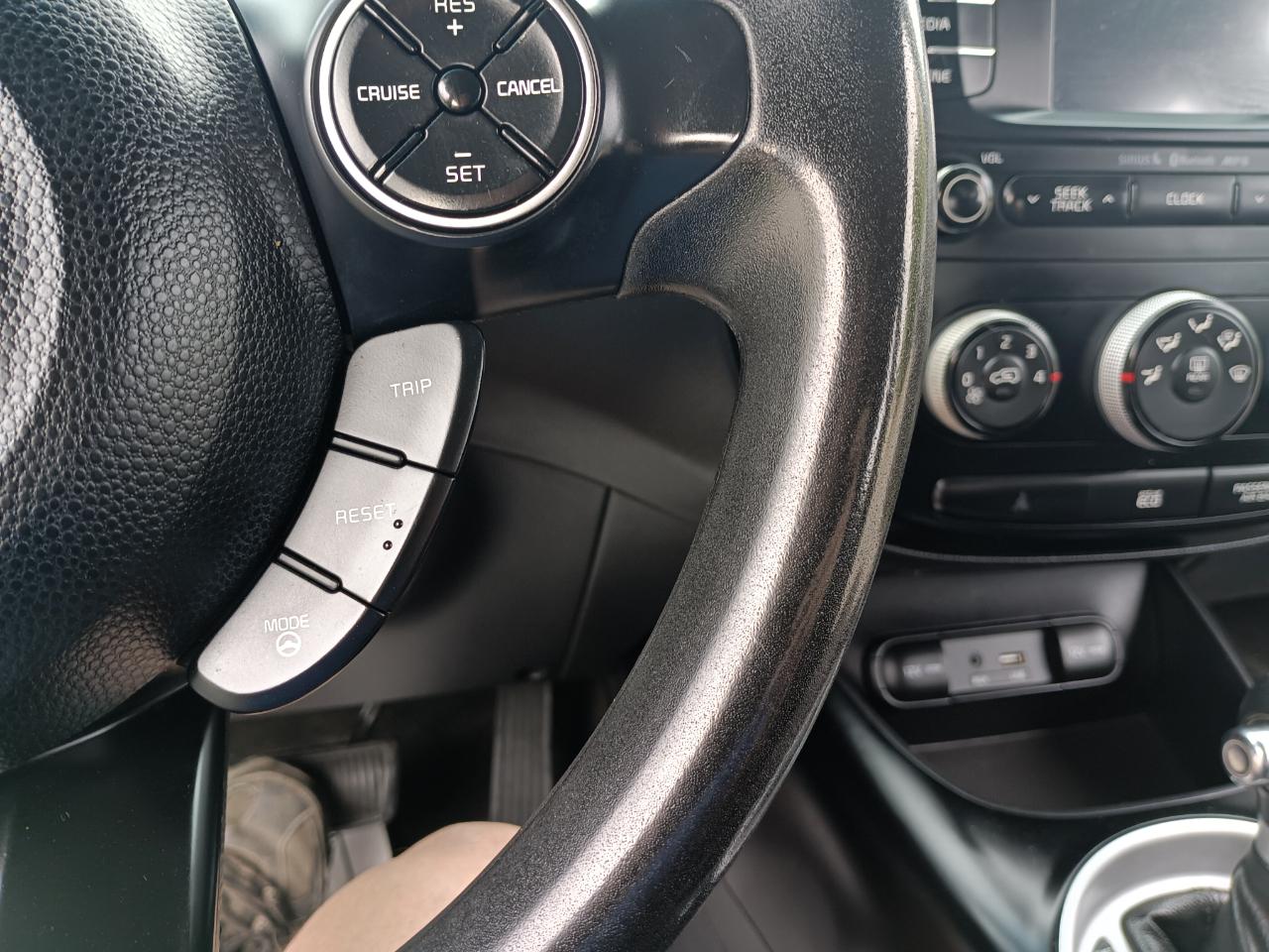 Kia Soul Base 6A 2016