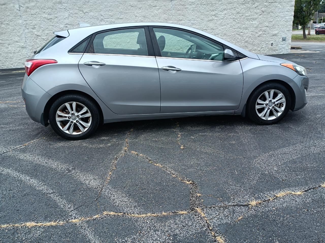 Hyundai Elantra GT A/T 2013