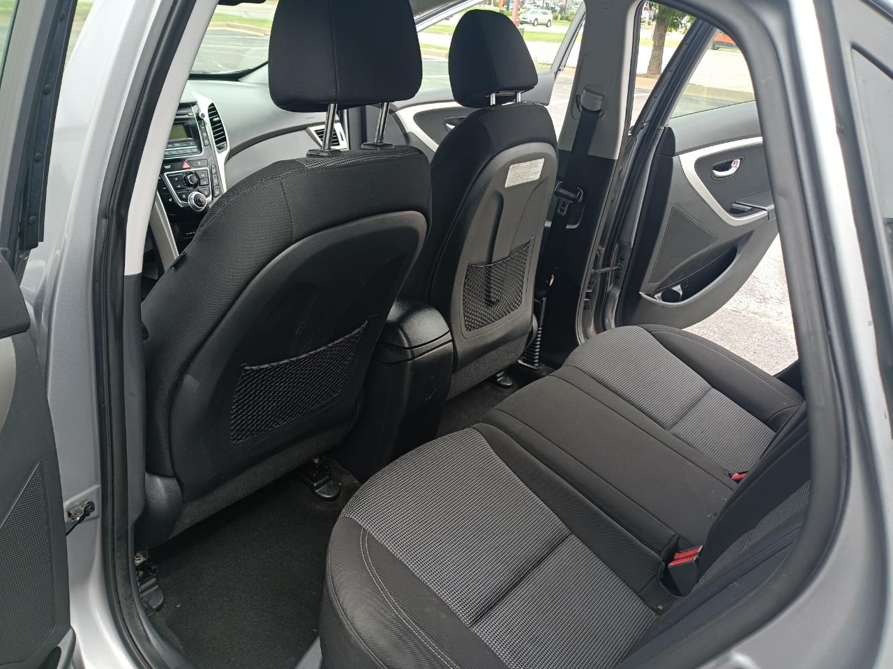 Hyundai Elantra GT A/T 2013