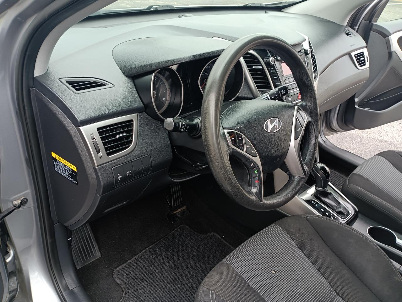 Hyundai Elantra GT A/T 2013