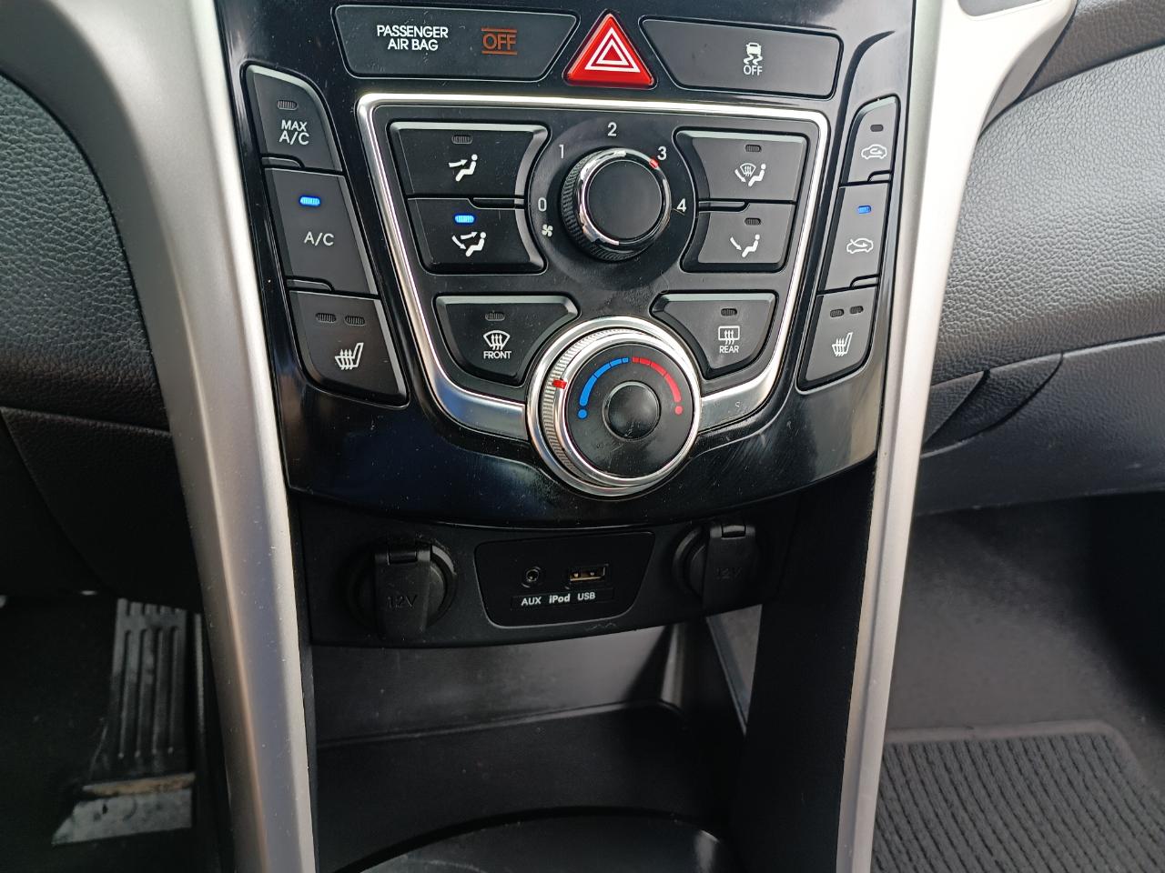 Hyundai Elantra GT A/T 2013