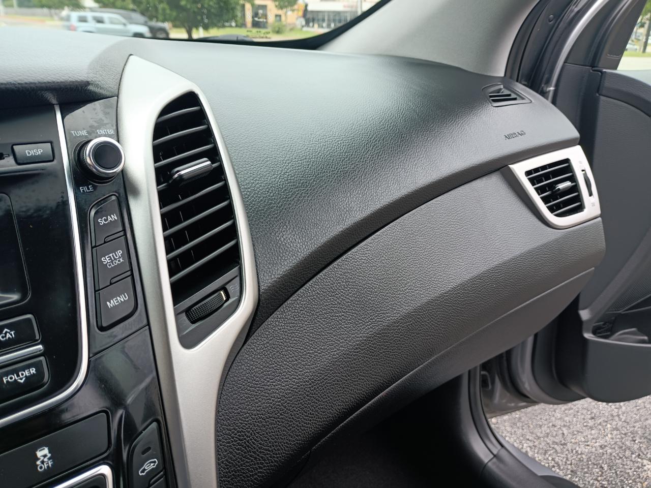 Hyundai Elantra GT A/T 2013