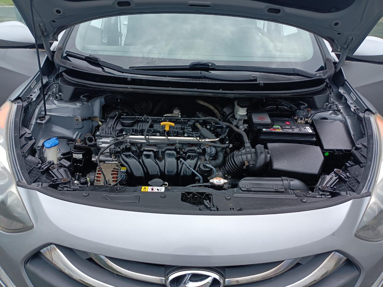 Hyundai Elantra GT A/T 2013