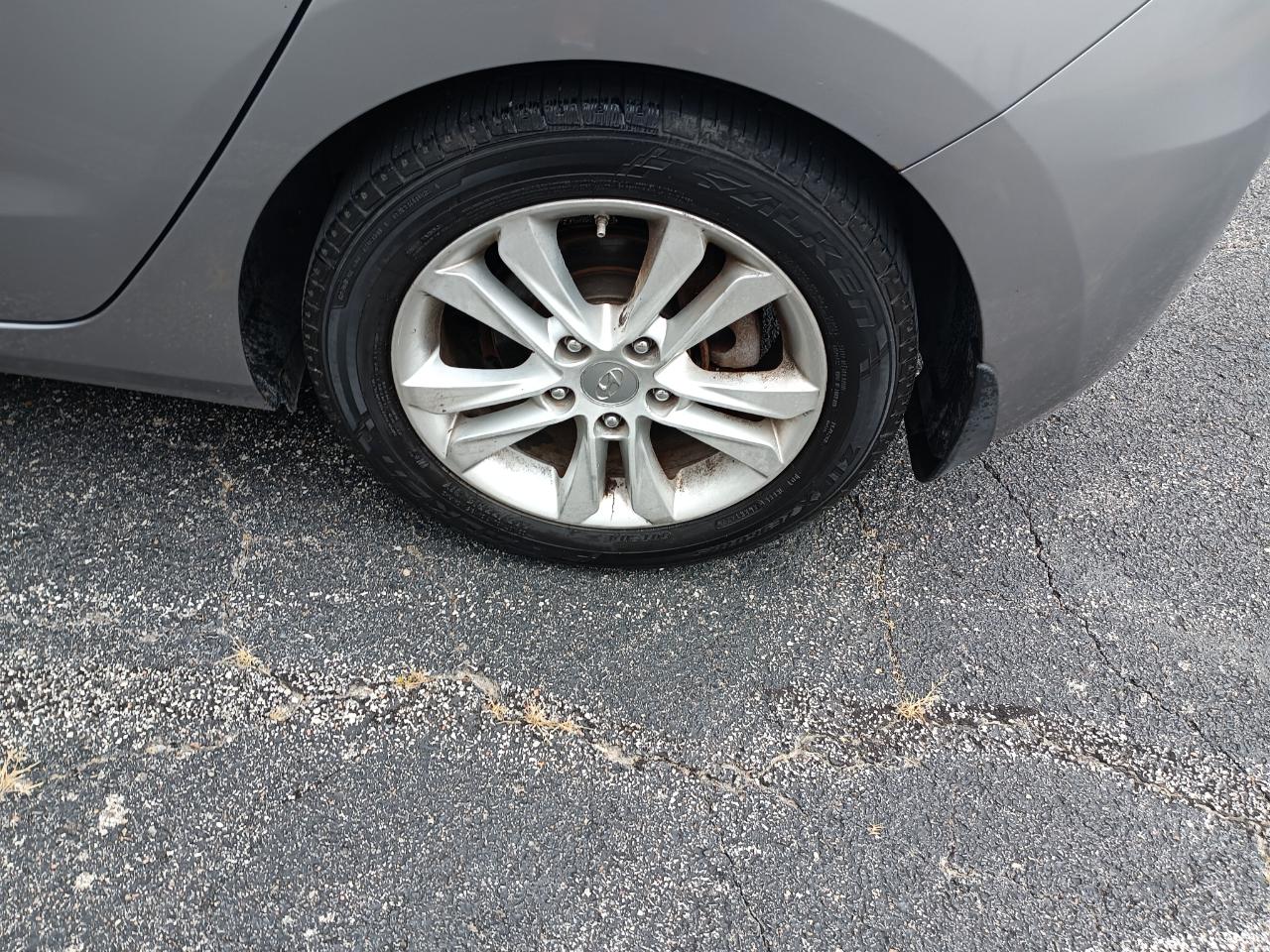 Hyundai Elantra GT A/T 2013