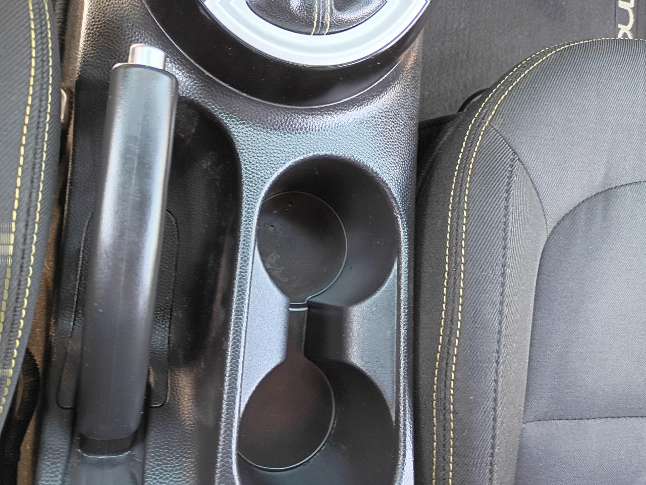 Kia Soul + w/Signature 2.0 Special Edition 2016