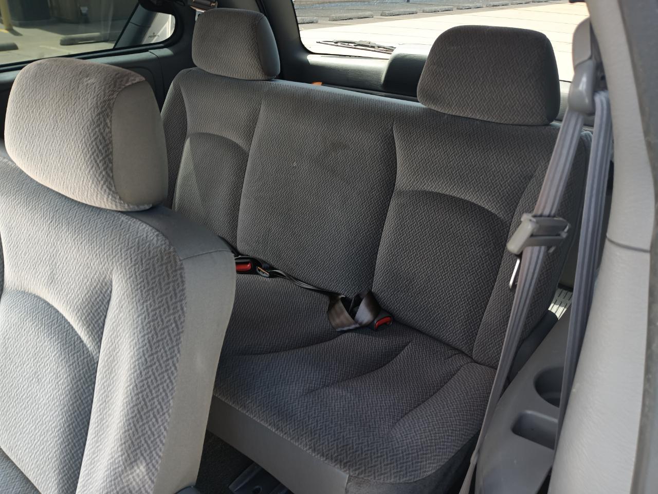 Chrysler Town & Country LX 2005