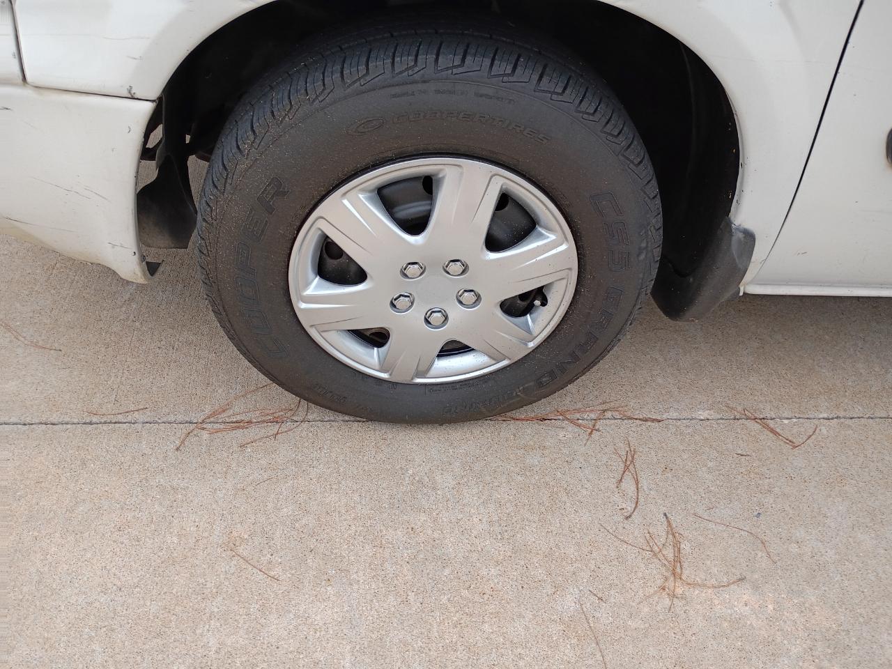 Chrysler Town & Country LX 2005
