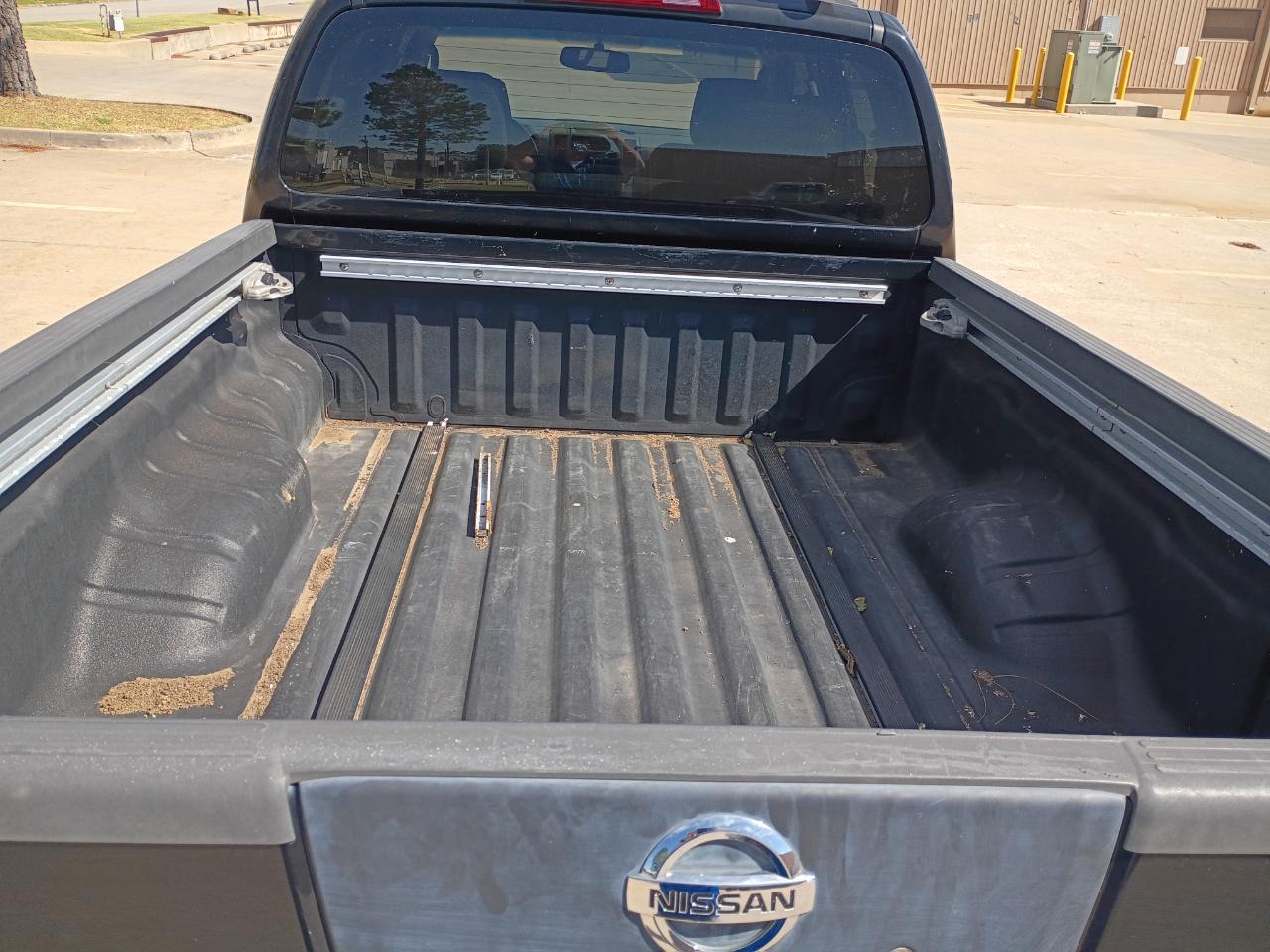 Nissan Frontier LE Crew Cab Long Bed 4WD 2007