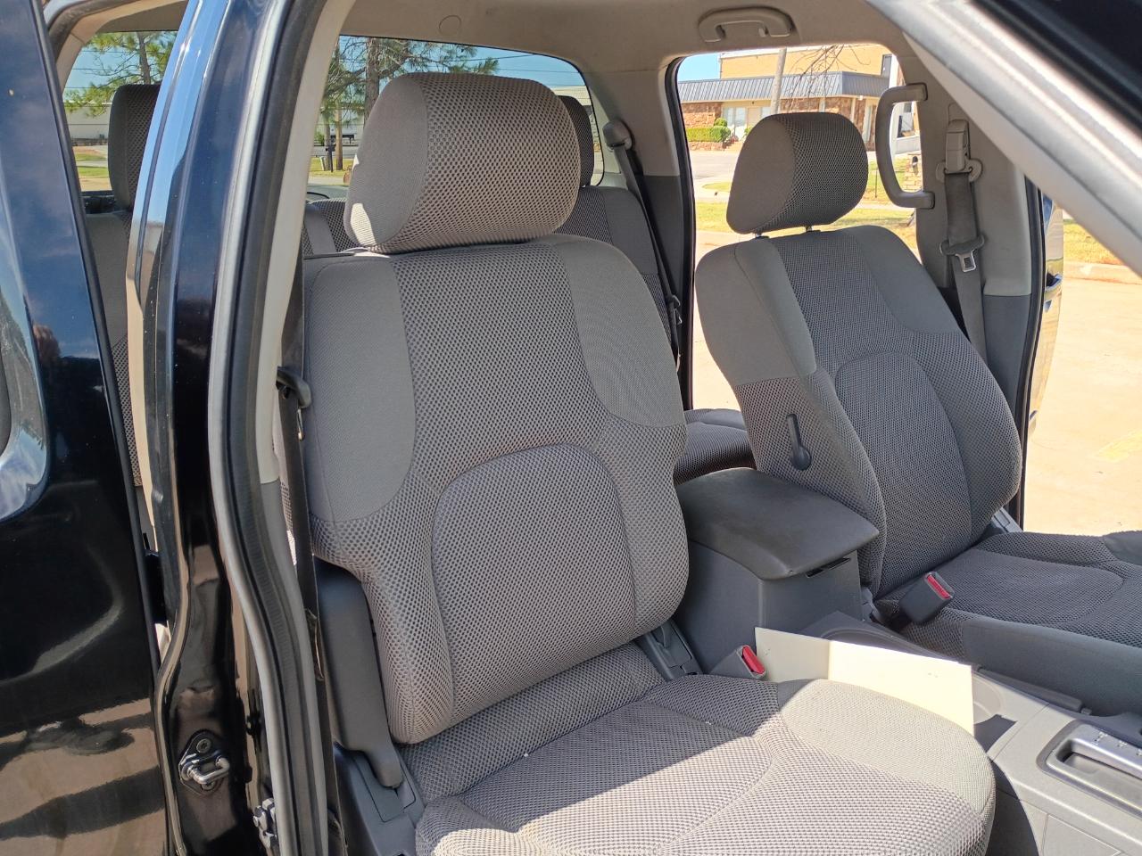 Nissan Frontier LE Crew Cab Long Bed 4WD 2007