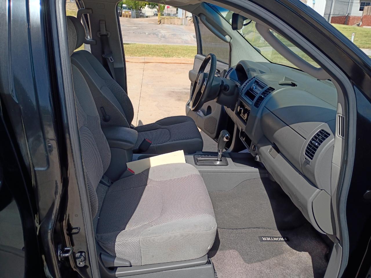Nissan Frontier LE Crew Cab Long Bed 4WD 2007